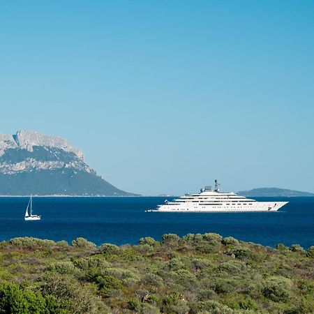 Spiaggia Bianca Pedra Rosa - Your House In Sardinia Golfo Aranci Exterior photo